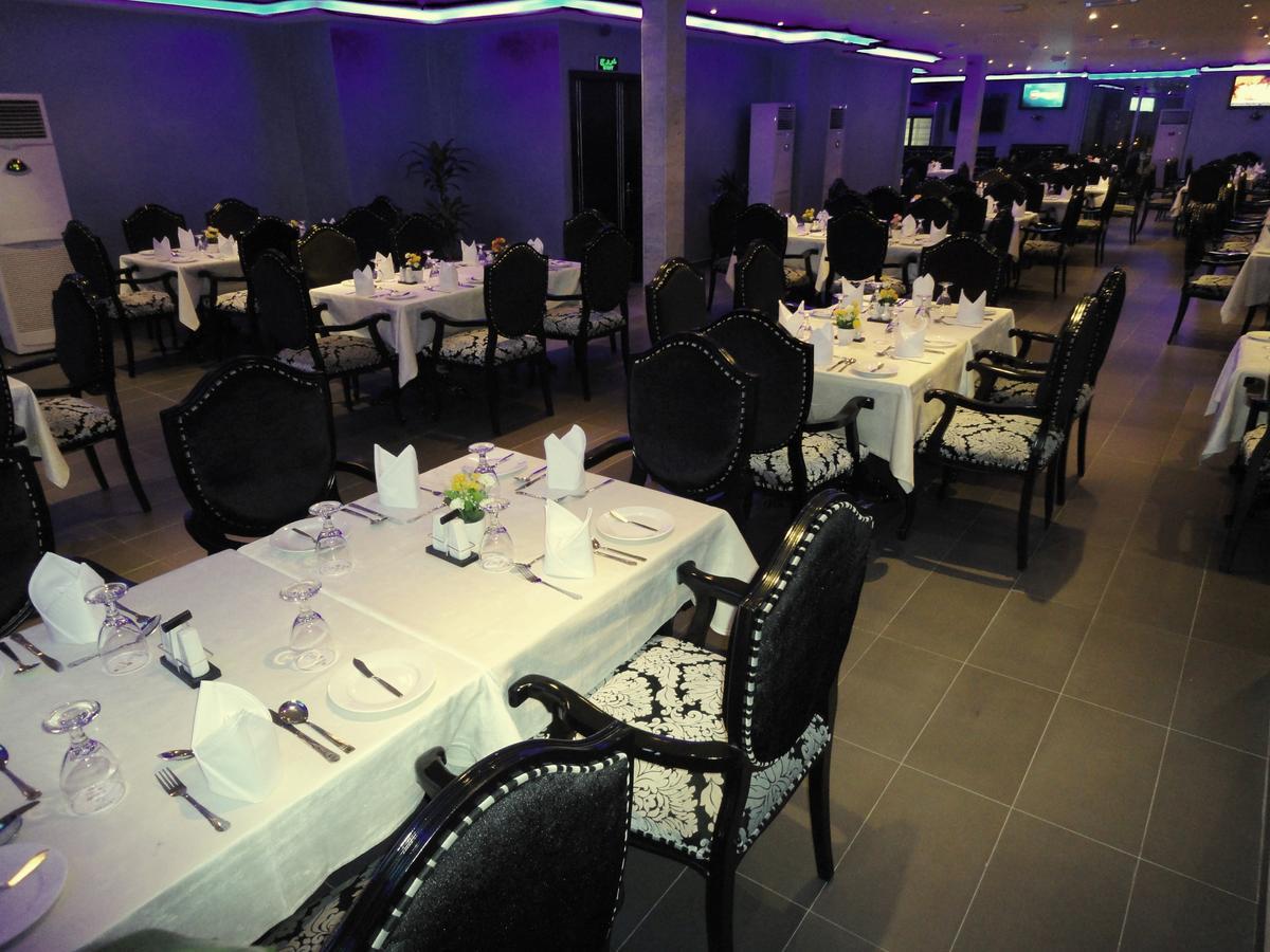 Al Andalus Plaza Hotel Manama Eksteriør billede