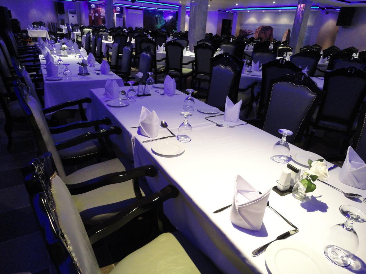 Al Andalus Plaza Hotel Manama Eksteriør billede